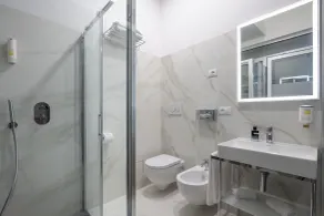 Hotel Emona Aquaeductus - Bathroom