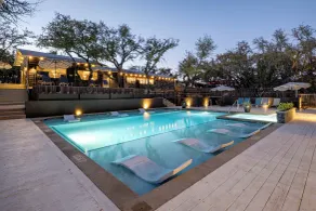 Lucky Arrow Retreat - Piscine
