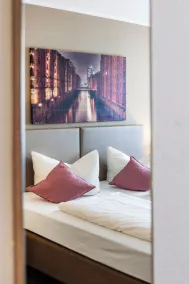 Auto-Parkhotel Hamburg St Pauli - Chambre