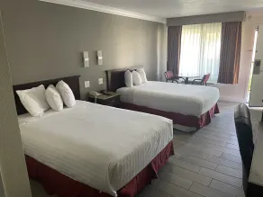 Hospitality Inn - Room