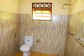 Lavish Eco Jungle - Salle de bain