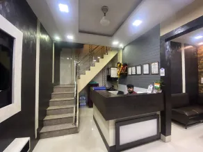 Hotel Royal Grand - Near Mumbai International Airport - Reception