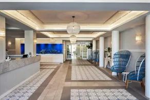 The Beachcomber Hotel & Resort, an Ascend Collection Resort - Vestíbulo