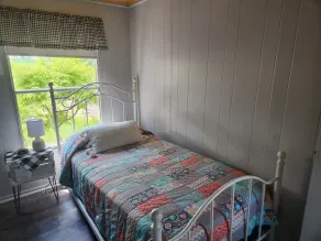 Quiet Cozy Cottonwood Cottage in Scotia - Room