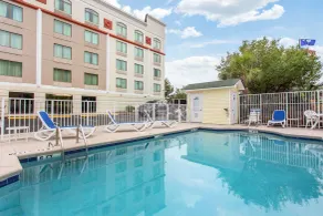 Quality Inn & Suites North Myrtle Beach - Piscine
