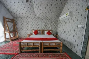 Corbett Nature Retreat - Room