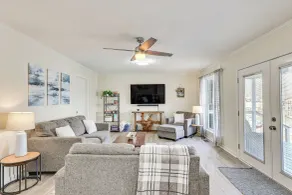 Waterfront Home on Lake Hamilton w/ Dock & 2 Decks - Interiör