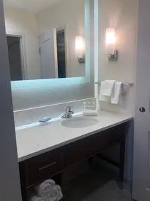 Homewood Suites by Hilton Salt Lake City Airport - Badeværelse
