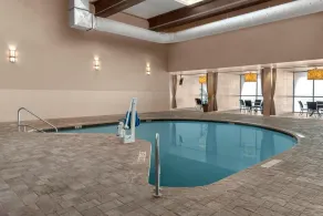 DoubleTree by Hilton Lubbock University Area - Pool