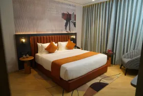 Ramada Encore by Wyndham Chandigarh Zirakpur - Room