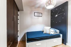 AOC Suites - Heart of Downtown  Condo - Rom