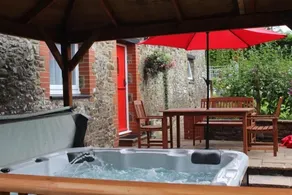 Pond Cottage - Spa
