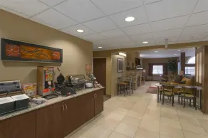 Microtel Inn & Suites by Wyndham Minot - Hall