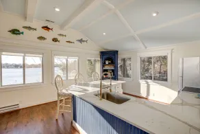 Cottage w/ Potomac River Views in Newburg! - Interiör