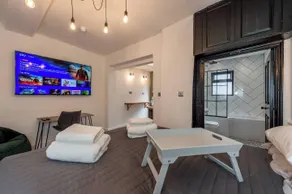 riize - central refurbished self check-in 5 room hotel - Chambre