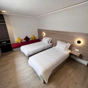 Fajr Hotel - Quarto