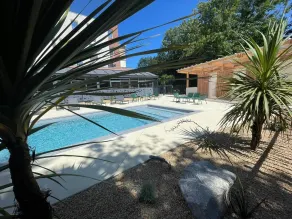 Hotel Restaurant Saint James, Montaigu-Vendée The Originals Boutique - Pool