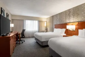 Courtyard Tupelo - Chambre