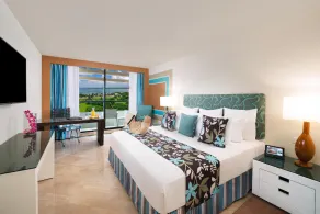 The Pyramid Cancun by Oasis -Premium Gourmet All Inclusive - Room