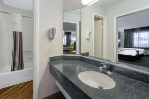 La Quinta Inn by Wyndham Tucson East - Salle de bain