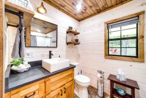 Mcalester Vacation Rental w/ Private Hot Tub - Innvendig