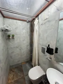 Kamal Farm Resort - Bathroom