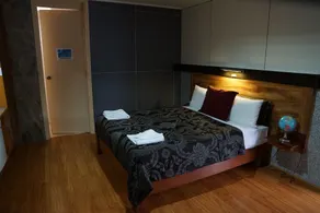 Golden Leaf Motel - Room