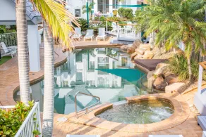 The Bay Apartments Coolangatta - Pool