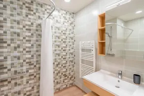 Quality Aparthotel Villefontaine - Badeværelse