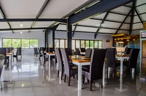 Mount Shekinah Country Hotel - Restaurant