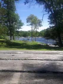 Burleigh Falls Inn - Ausblick vom Zimmer