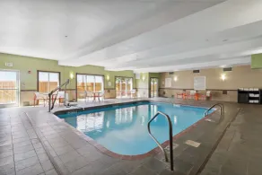 Holiday Inn Hotel & Suites Slidell by IHG - Pool