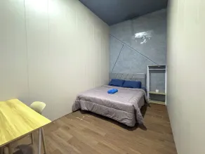 Kamar Pluit Karang - Room