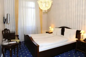 HELIOPARK Bad Hotel Zum Hirsch - Chambre