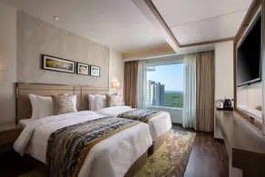Royal Hometel Suites - Room