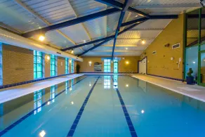 Holiday Inn Rugby-Northampton M1 Jct18 by IHG - Piscina