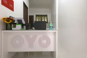 OYO 736 Jade Apartelle - Reception