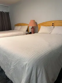 Beach Front Resort - Rum