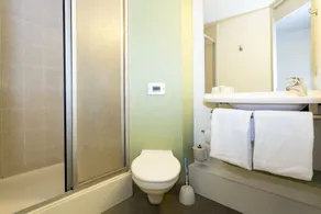 ibis budget Quimper ex Etap Hôtel - Salle de bain