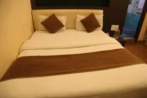 sk kathiyawadi hotel & restaurant - Chambre