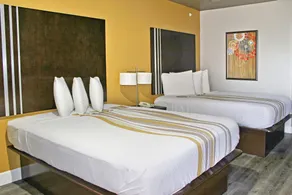 Palacio Royale Houston NW at Beltway 8 - Room