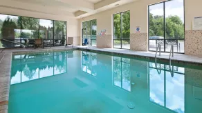 Best Western Plus Battleground Inn & Suites - Piscine