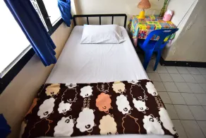Prasuri Guest House - Room