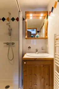 Résidence Lagrange Vacances Le Hameau du Rocher Blanc - Bathroom