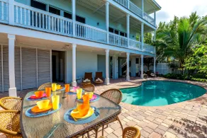 Coastal Comfort - Pool