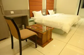 HOTEL PARQOTEL - Habitación