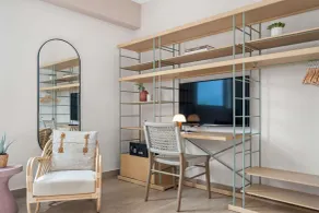 HiBird- Apartment and Suites Hotel - Room