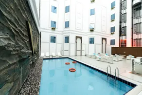 WA Hotel - Pool