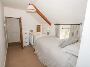 Manor Farm Cottage - Rum