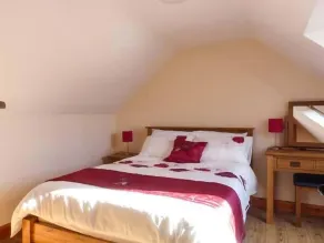 The Well House - Room